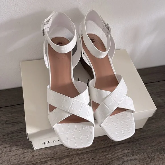 NIB [Style & Co.] Leeza Faux Leather Open Toe Mid Wedge in White Croc Women’s 11 - Picture 7 of 14